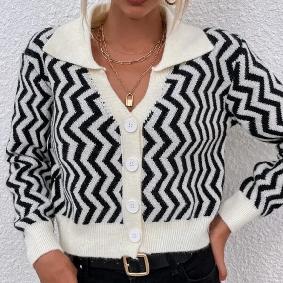 Cream and Black Chevron Button Front Cardigan in M - Picture 3 of 3